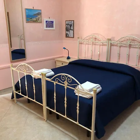 La Feluca Bed & Breakfast